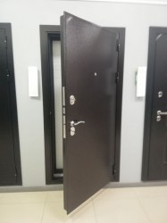 215/Дипломат2бел